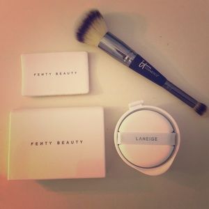 Fenty beauty/Laneige/ it Cosmetics goodie bag